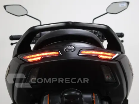YAMAHA NMAX CONNECTED 160 ABS