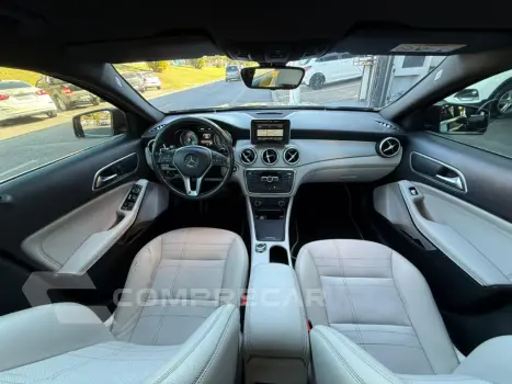 GLA 200 Advance 1.6/1.6 TB 16V Flex Aut.