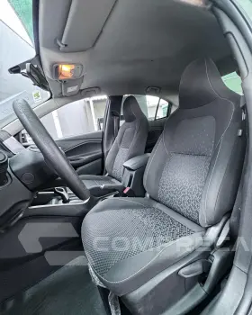 ONIX 1.0 Turbo Plus LT