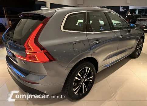 XC60 2.0 D5 Momentum AWD Geartronic