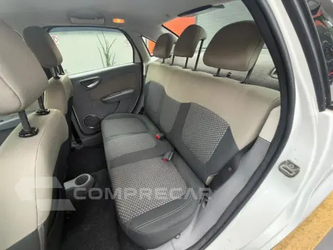 Grand Siena ESSENCE 1.6 Flex 16V