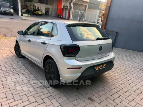 Polo Track 1.0 Flex 12V 5p