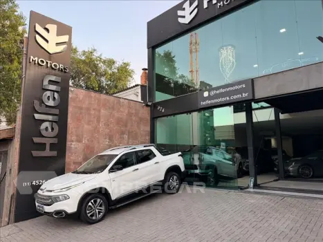 Fiat TORO 2.4 16V Multiair Volcano AT9 4 portas