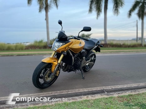 HONDA CB 600 HORNET