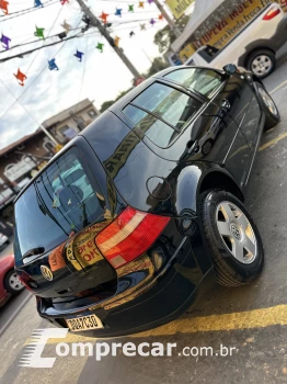 GOLF 1.6 MI Black & Silver 8V