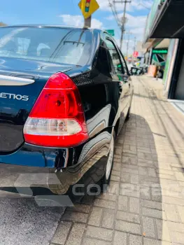 ETIOS 1.5 XLS Sedan 16V