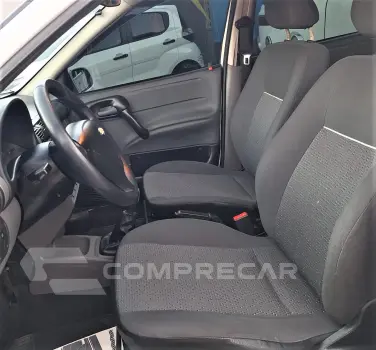 Classic Sedan 1.0 4P VHCE FLEX LS