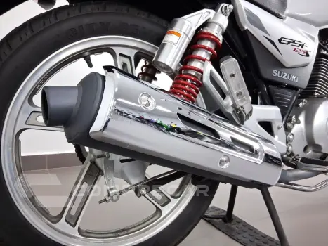 SUZUKI GSR 125 S