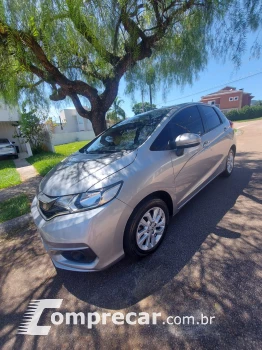 Honda FIT 1.5 LX 16V 4 portas
