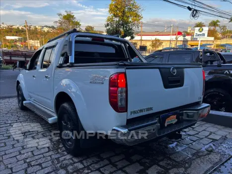 FRONTIER 2.5 LE 4X4 CD Turbo Eletronic