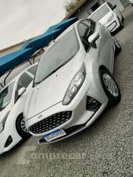 FORD Fiesta Hatch 1.6 4P SE FLEX 4 portas