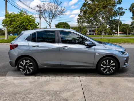 ONIX HATCH PREM. 1.0 12V TB Flex 5p Aut.