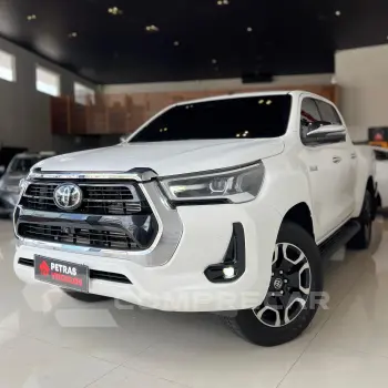 Toyota HILUX 2.8 D-4d Turbo CD SRX 4X4 4 portas
