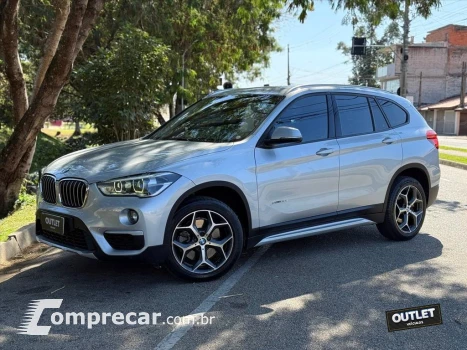 BMW X1 2.0 16V TURBO ACTIVEFLEX SDRIVE20I 4P AUTOMÁTI 4 portas