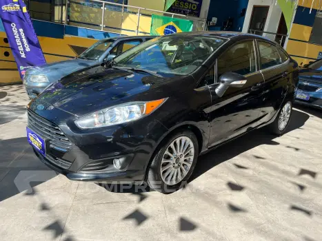 FORD FIESTA 1.6 Titanium Sedan 16V Auto 4 portas