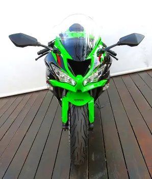 KAWASAKI NINJA ZX-6R KRT