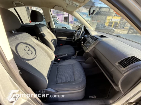 POLO SEDAN 2.0 MI Comfortline 8V