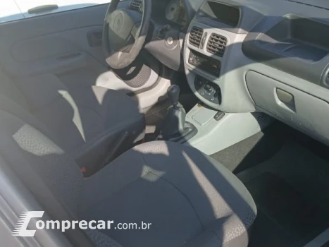 Renault CLIO HATCH - 1.0 CAMPUS 16V 4P MANUAL 4 portas