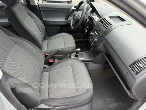 Polo Sedan I MOTION  1.6 Total Flex  4p