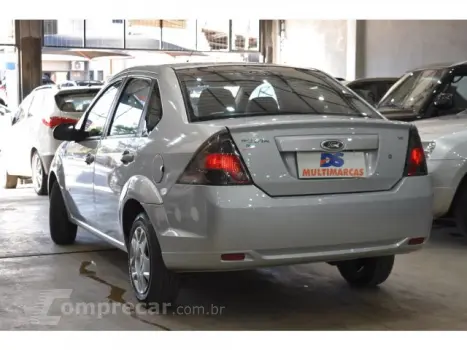 FIESTA SEDAN - 1.6 ROCAM SEDAN 8V 4P MANUAL