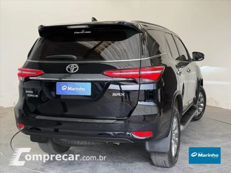 HILUX 2.8 D-4D TURBO DIESEL CD SRX 4X4 AUTOMÁTICO