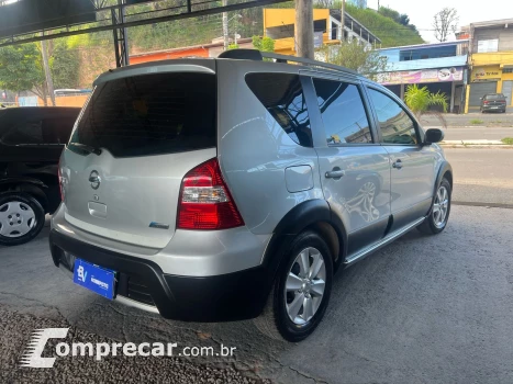 LIVINA 1.8 SL X-gear 16V