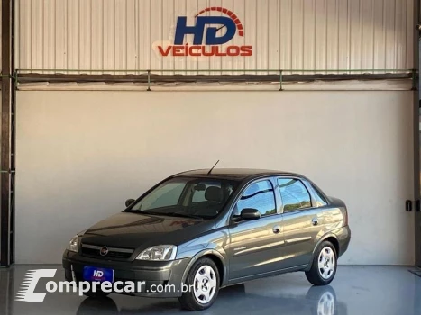 CORSA SEDAN PREMIUM