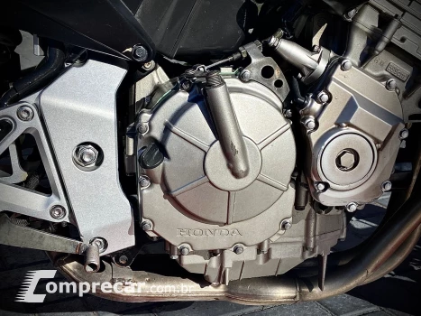 CB 600F HORNET