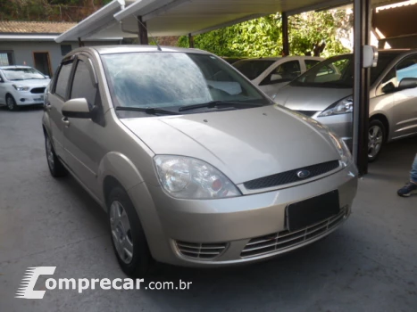 FIESTA 1.6 MPI Class Sedan 8V