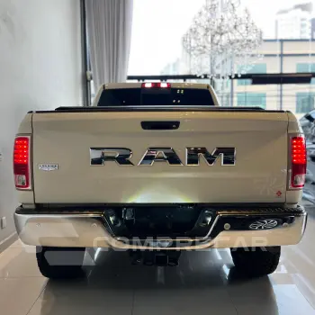 2500 6.7 Laramie 4X4 CD I6 Turbo
