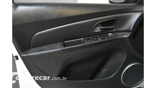 CRUZE SEDAN - 1.8 LT 16V 4P AUTOMÁTICO
