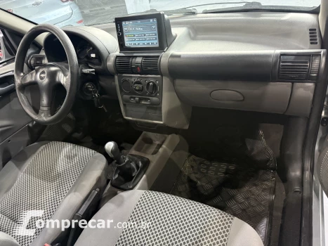 CLASSIC 1.0 MPFI LS 8V FLEX 4P MANUAL