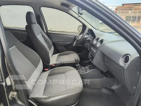 CELTA 1.0 MPFI LT 8V