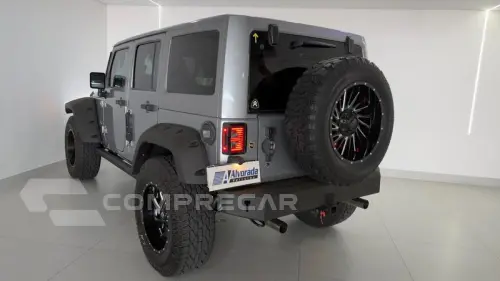 WRANGLER U SAHARA