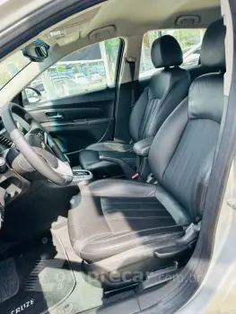 Cruze Hatch 1.8 16V 4P LT SPORT FLEX AUTOMÁTICO