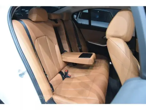 320i - 2.0 16V TURBO SPORT GP AUTOMÁTICO