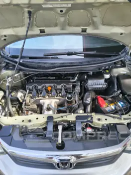 CIVIC 1.8 LXS 16V