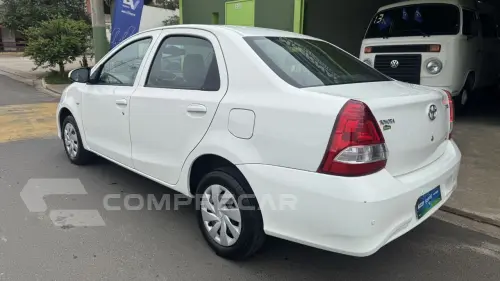 Etios Sedan 1.5 16V 4P FLEX X