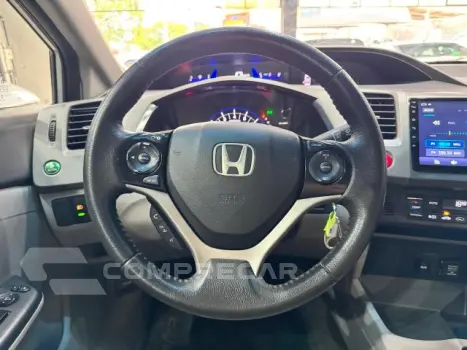CIVIC - 1.8 LXS 16V 4P AUTOMÁTICO