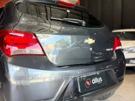 ONIX - 1.0 MPFI LT 8V 4P MANUAL