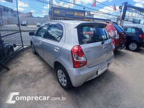 ETIOS HATCH - 1.3 XS 16V 4P MANUAL