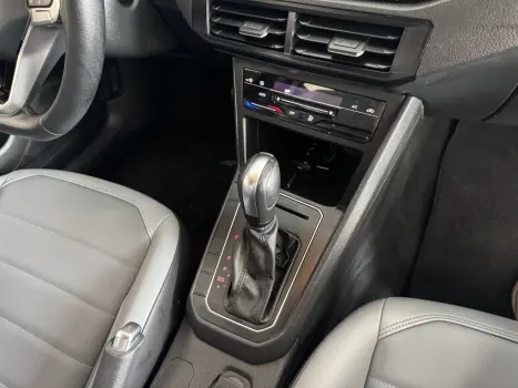 Nivus 1.0 4P FLEX 200 TSI HIGHLINE TURBO AUTOMÁTICO