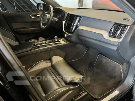 XC60 2.0 16V 4P T8 HYBRID R-DESIGN AWD GEARTRONIC AUTOMÁTICO