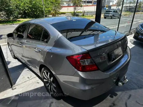 Civic Sedan EXS 1.8/1.8 Flex 16V Aut. 4p