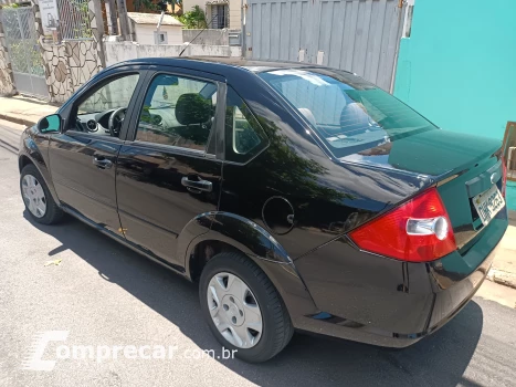 FIESTA 1.6 Rocam SE Plus Sedan 8V