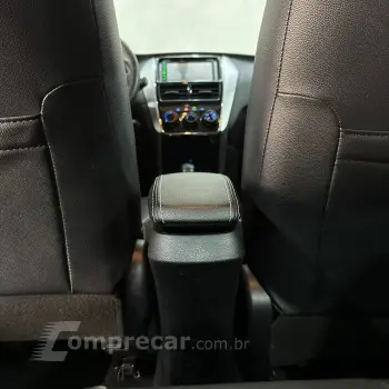 YARIS XL Live Sedan 1.5 Flex 16V 4p Aut.