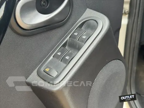 SANDERO 1.6 STEPWAY 16V FLEX 4P AUTOMÁTICO