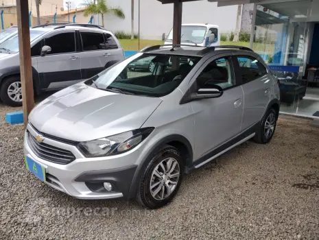 Onix Hatch 1.4 4P FLEX ACTIVE AUTOMÁTICO