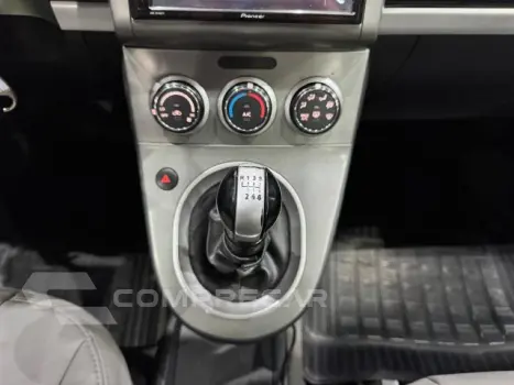 SENTRA - 2.0 16V 4P MANUAL