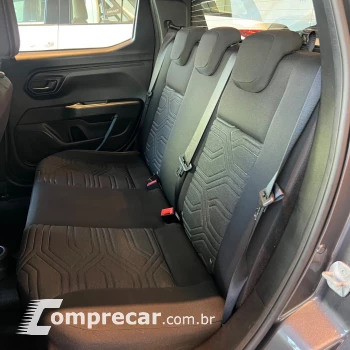 Strada Freedom 1.3 Flex 8V CD